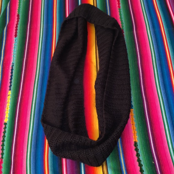 Saks Fifth Avenue Crochet Infinity Scarf - Picture 8 of 8